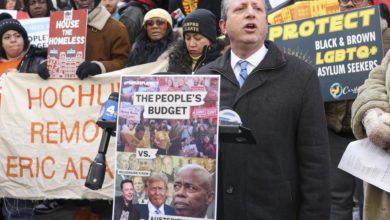 El contralor de Nueva York y candidato a alcalde es detenido por agentes de inmigración
