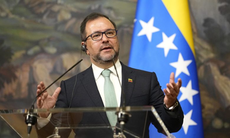 Venezuela emite una "alerta máxima de viaje" a nacionales que vivan o planeen ir a EE.UU.