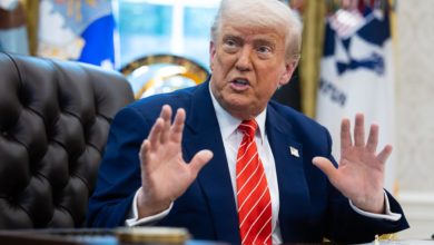 Trump pide formalmente al Congreso rescindir fondos a medios públicos y ayuda extranjera