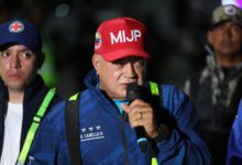 Ministro venezolano del Interior anuncia un vuelo procedente de México con 253 repatriados