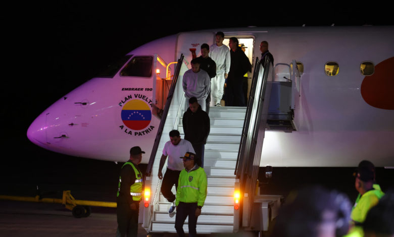 Llega a Venezuela un avión con 206 migrantes deportados desde Estados Unidos