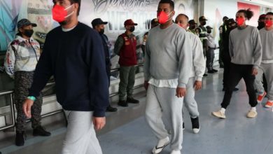 Un avión aterriza en Venezuela con 150 migrantes provenientes de Honduras