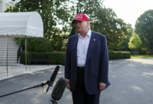 Trump cree que su proyecto de ley fiscal lo tendrá "más fácil" en la Cámara Baja