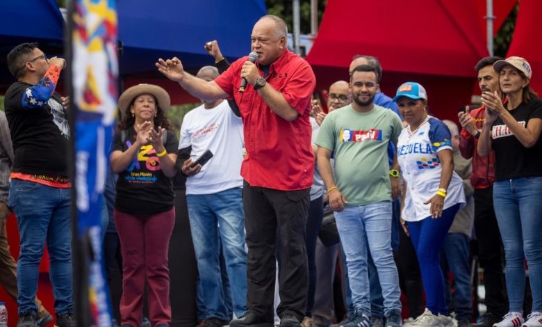 Venezuela dice que "arrebataron" cuatro niños a sus madres antes de ser deportadas de EEUU