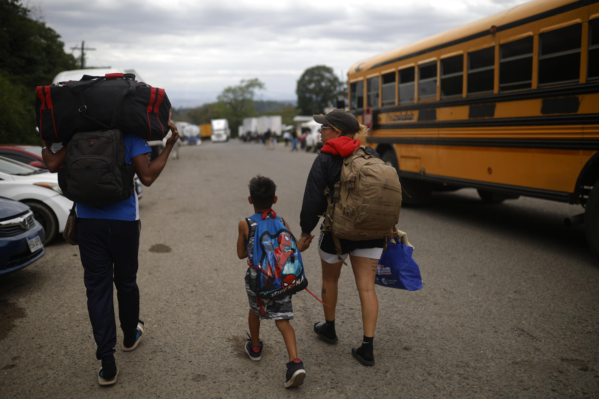 Los migrantes dan la vuelta: miles retornan desilusionados del sueño americano