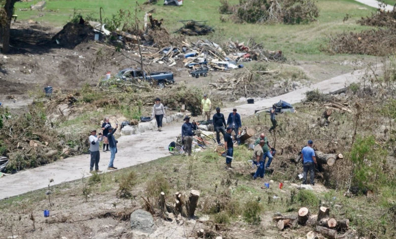 Más lluvias y alertas frenan las labores de búsqueda de personas por inundaciones en Texas
