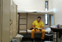 Periodista salvadoreño detenido en EEUU afirma que ICE le dijo que no le quiere soltar