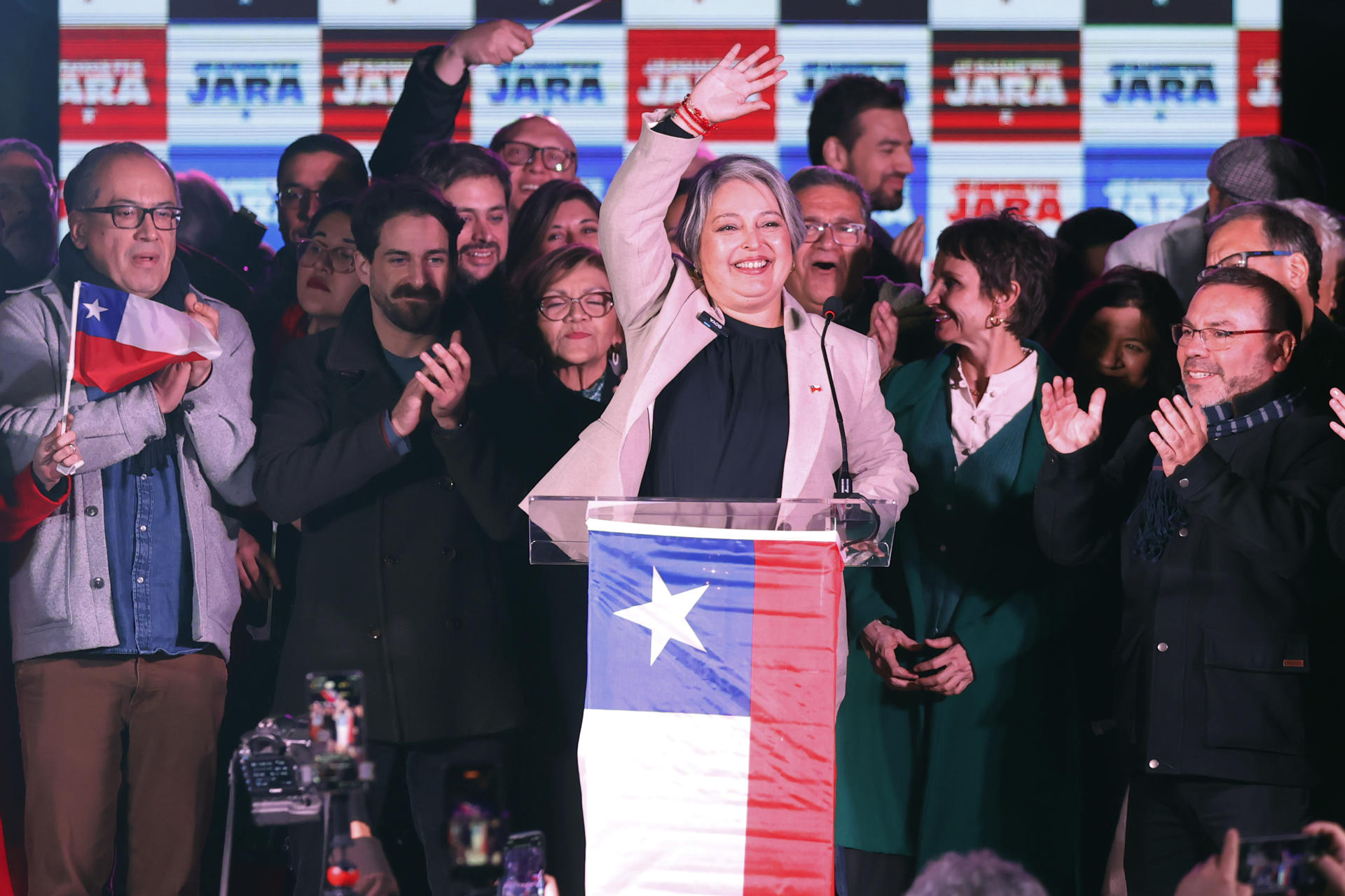 Histórico triunfo en primarias presidenciales pone al comunismo chileno en una encrucijada
