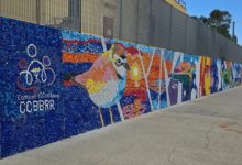 Venezolano Oscar Olivares transforma Crotone con el mural de tapas más grande de Europa (+VIDEO)
