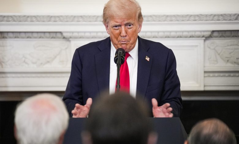 Demandan al Gobierno Trump por pausar la financiación de programas extraescolares