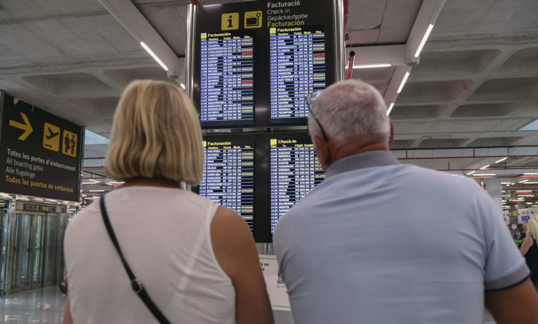 Descalzarse en los controles de los aeropuertos de EE.UU. deja de ser obligatorio