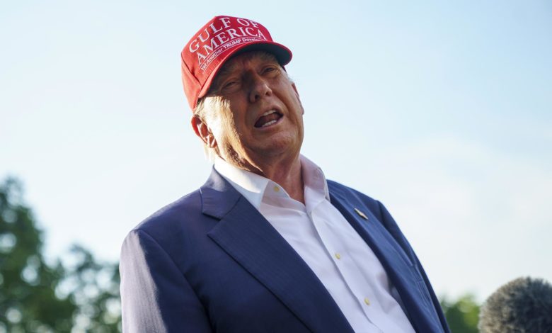 "Les enseñaremos a huir de un caimán": Trump se mofa de migrantes en 'Alligator Alcatraz'