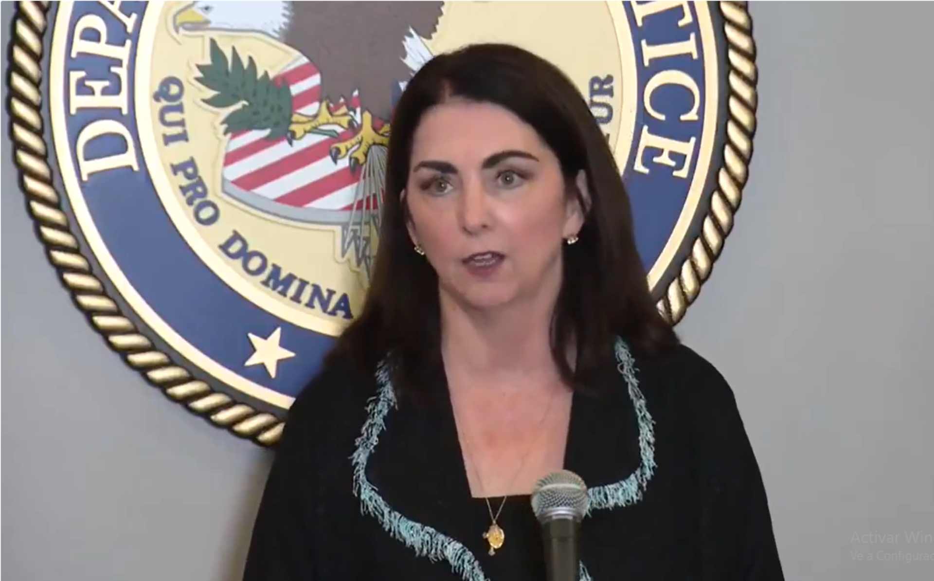 10 sospechosos acusados ​​de ataque del 4 de julio en centro de detención de ICE en Texas