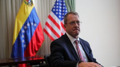 Diplomático de EEUU cree que todo el mundo espera la caída de Maduro pero no es el momento