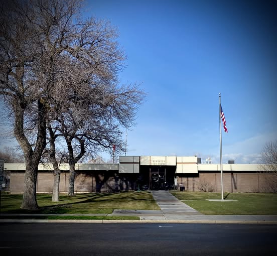 Utah se une en un emotivo homenaje a los oficiales caídos en Tremonton