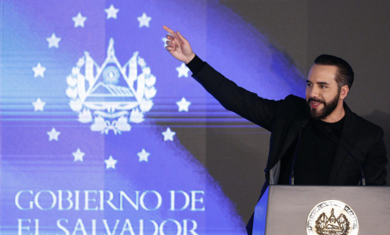 El Congreso de El Salvador ratifica la reelección presidencial indefinida