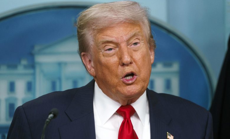 Trump toma control de la policía de Washington y advierte a otras ciudades demócratas