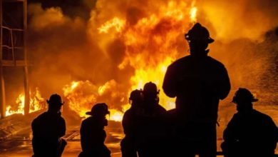 Incendio en el centro de Salt Lake City provoca cierres viales y alerta por calidad del aire