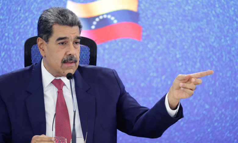Venezuela ejerce el "legítimo derecho a la defensa" ante EEUU pero confía en la diplomacia