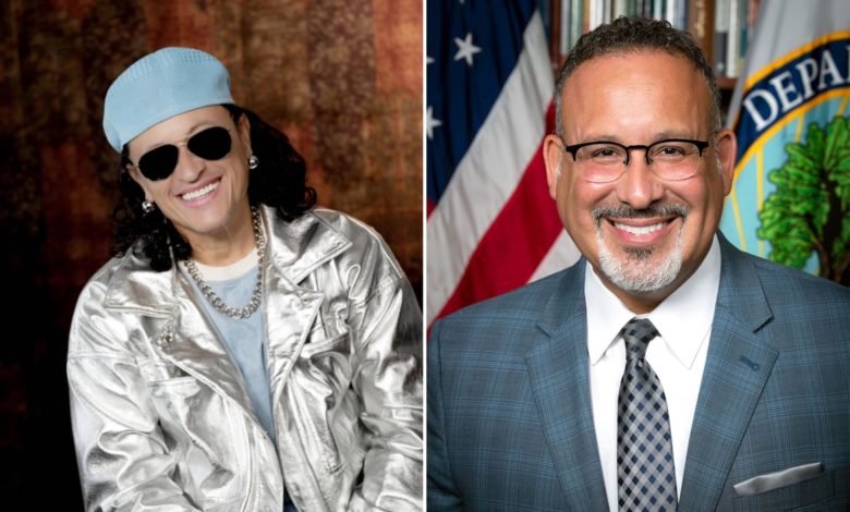 Elvis Crespo y Miguel Cardona recibirán Medalla de Excelencia del Caucus Hispano de EEUU