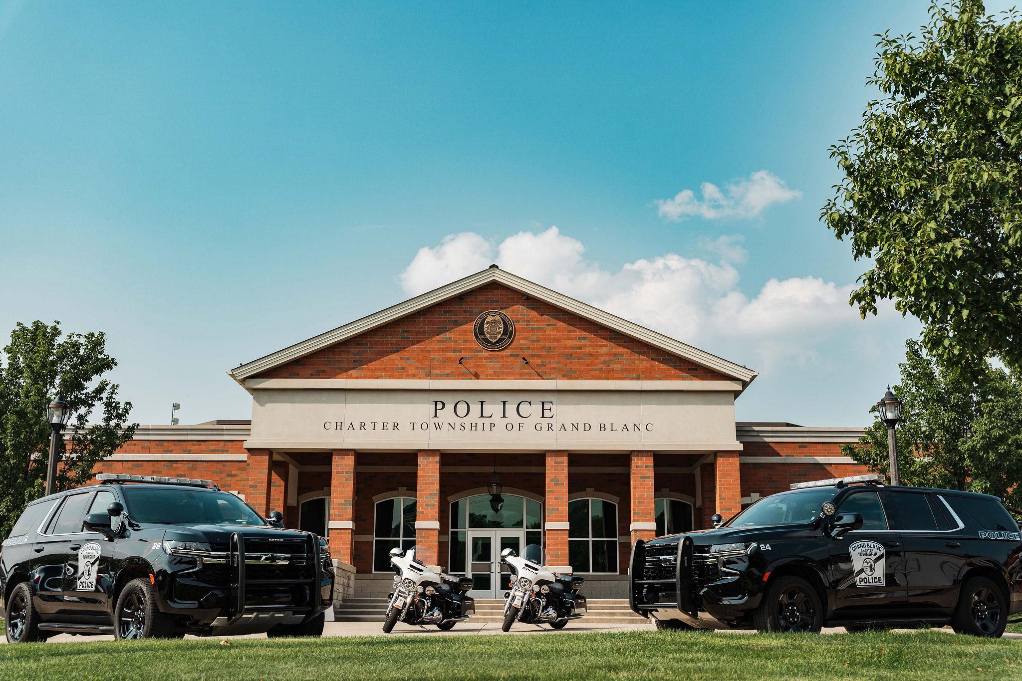 Tiroteo en iglesia de Michigan deja dos muertos y varios heridos