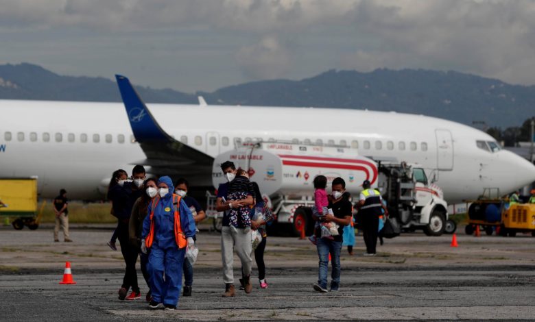 Una jueza bloquea el plan del Gobierno de EE.UU. para deportar a niños guatemaltecos