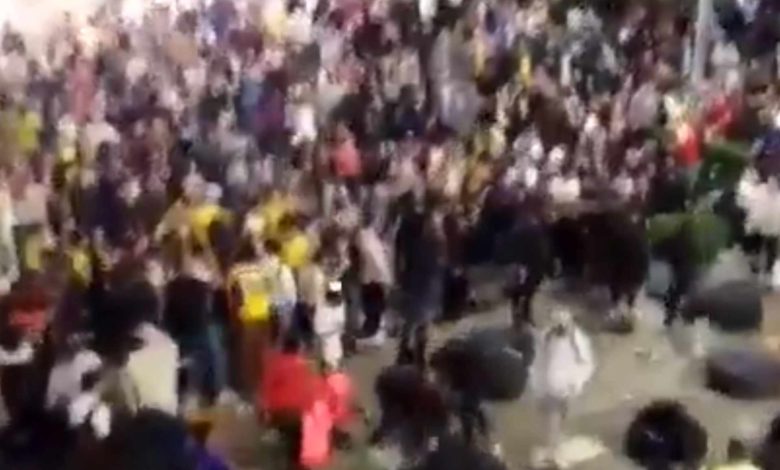 Tensión en el centro de Bogotá tras enfrentamientos entre aficionados de Colombia y Venezuela (+VIDEO)