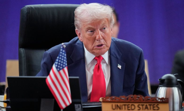 Trump felicita a Milei por "aplastante victoria" de su partido en legislativas argentinas