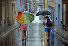 El huracán Melissa se refuerza y vuelve a subir a categoría 4 al acercarse a Cuba