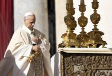 El papa canoniza a José Gregorio Hernández y Carmen Rendiles, primeros santos venezolanos