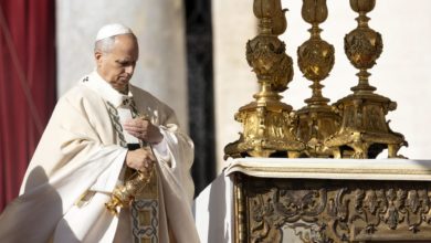 El papa canoniza a José Gregorio Hernández y Carmen Rendiles, primeros santos venezolanos