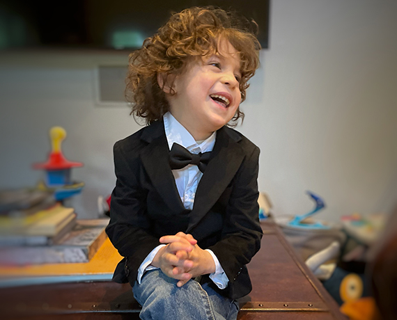 Max Alexander: El niño prodigio que conquista la moda mundial con solo 7 años