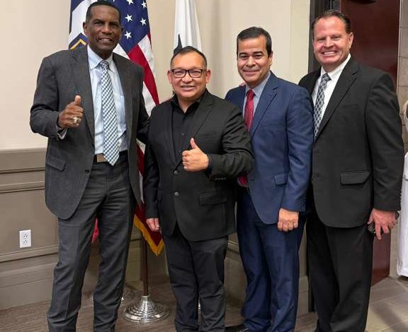 Panas en Utah recibe reconocimiento por su aporte a la comunidad latina durante la ceremonia “Mujeres con Propósito” en Herriman