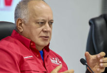 Ministro advierte que quien pida invasión a Venezuela "está renunciando" a su nacionalidad