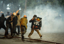 Marcha en Lima dejó 55 policías heridos, 20 civiles lesionados y 10 detenidos, según Jerí