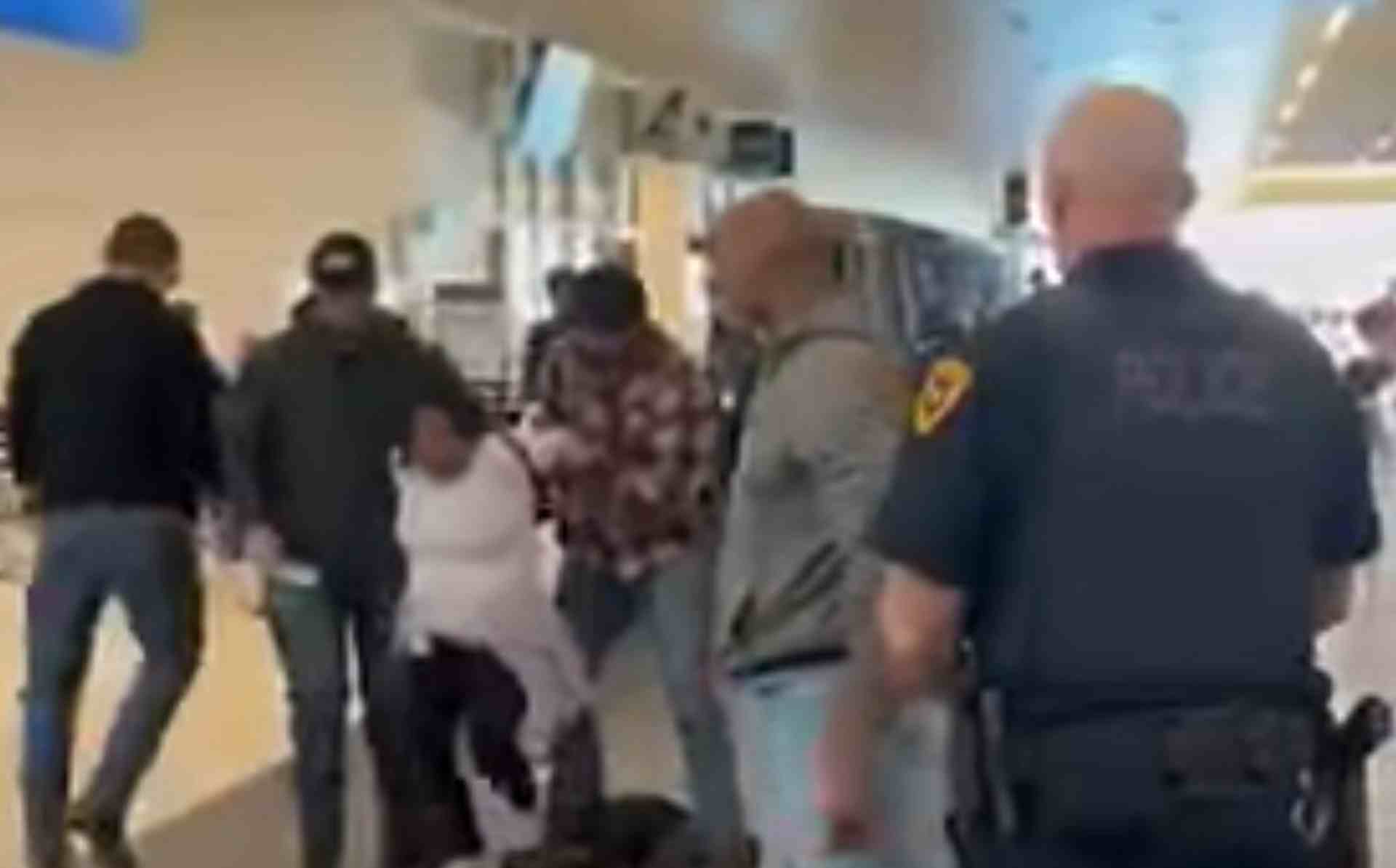 Tensión en el Aeropuerto de Salt Lake City tras detención de una mujer por agentes del ICE (+VIDEO)