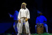 EFE VERIFICA: Coca-Cola no ha amenazado con boicotear la SuperBowl si actúa Bad Bunny