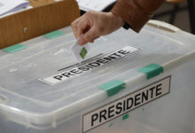 El voto obligatorio y el voto migrante llenan de incertidumbre una elección inédita en Chile