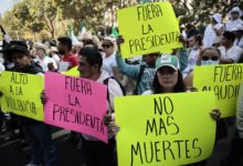 Marcha de Generación Z en México deja veinte civiles y más de cien policías heridos