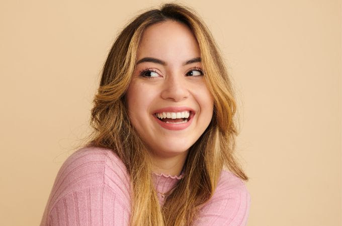 Estefany Pérez Espino, la actriz venezolana que debuta "Sin Frenos" en la pantalla de Amazon Prime