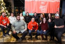 Latinos Unidos en Navidad anuncia una fiesta comunitaria con 6.000 juguetes gratis para las familias en Utah ¡Ya puede registrarse!