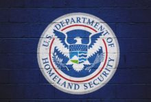 EE.UU. cancela la reunificación familiar para siete países y endurece controles migratorios