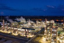 Estados Unidos cierra la primera venta de petróleo venezolano por 500 millones de dólares en un giro histórico de relaciones energéticas