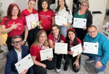 Letizia Beauty School realiza evaluación académica del Programa Técnico en Cosmetología con competencia artística en uñas