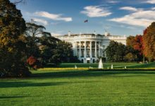 Casa Blanca analiza exigir a bancos datos adicionales sobre nacionalidad de clientes