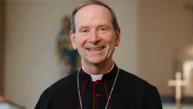 Alerta pastoral por la salud mental: Un obispo advierte sobre el impacto creciente en jóvenes y familias