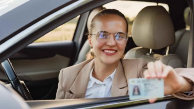 Kansas debate un proyecto que incorporaría el estatus migratorio en las licencias de conducir