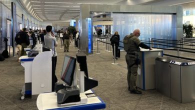 Pago de emergencia a la TSA no alivia de inmediato demoras en aeropuertos de EE. UU.