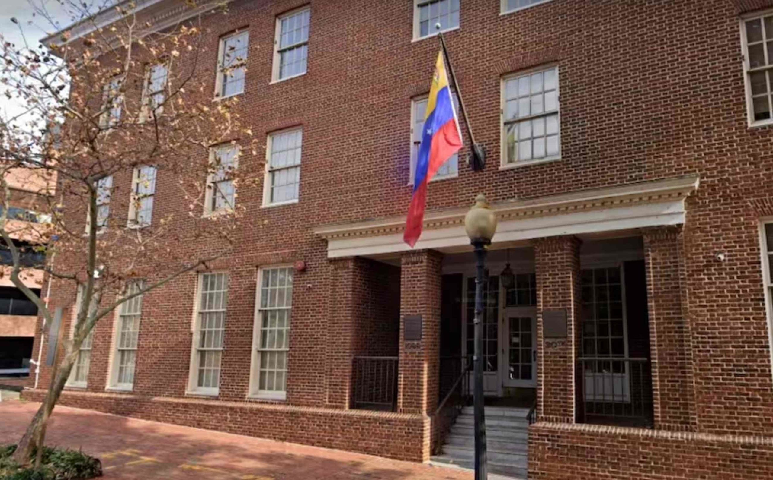 Reapertura de consulados para venezolanos en Estados Unidos podría facilitar trámites en un futuro no muy lejano (+VIDEO)