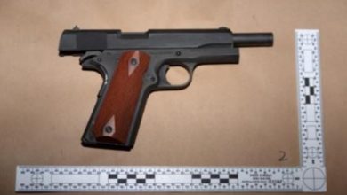 El sospechoso del tiroteo durante la cena de corresponsales de la Casa Blanca fue acusado de intento de asesinato del presidente